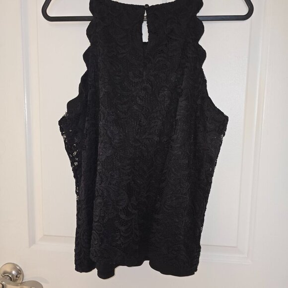 FORTUNE + IVY Chiya Lace Scalloped Halter Blouse  XL | Black - Picture 6 of 6